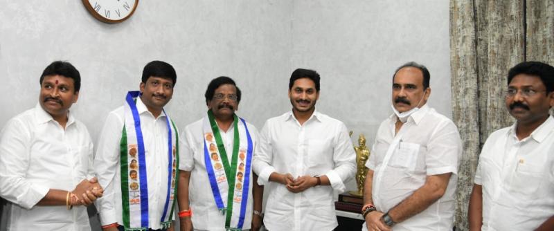 tdp joining hands with congress